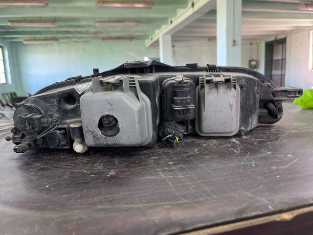 bontott FIAT MAREA Bal Fényszóró