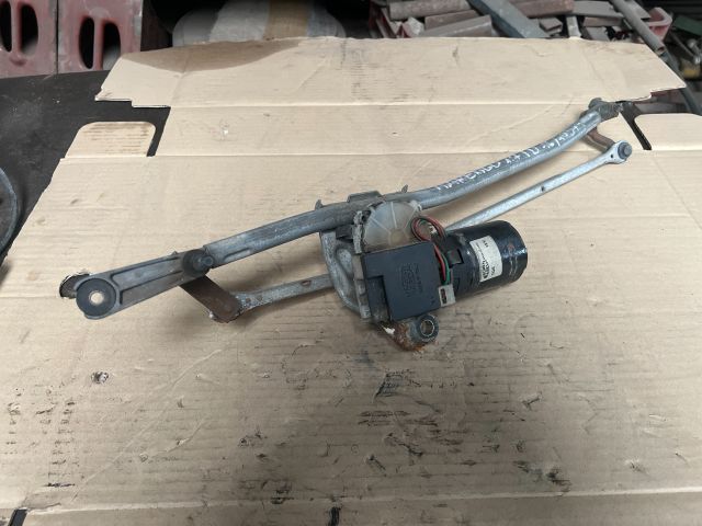 bontott FIAT MAREA Első Ablaktörlő Szerkezet Motorral