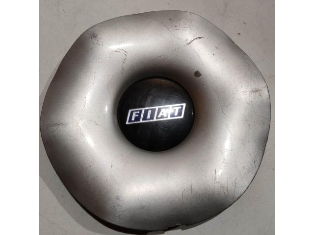 bontott FIAT MAREA Felniközép (1 db)