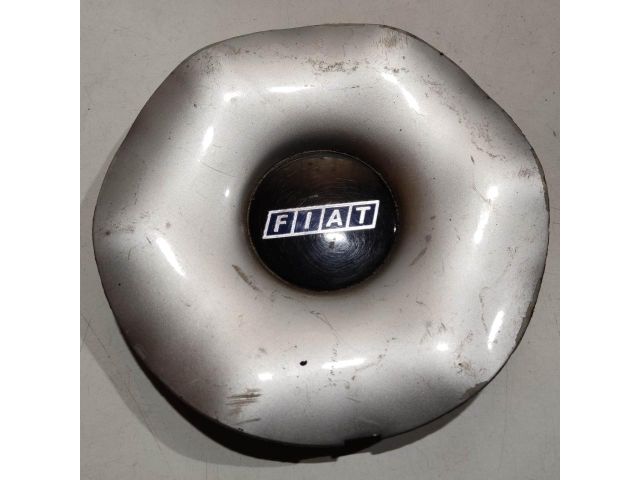 bontott FIAT MAREA Felniközép (1 db)