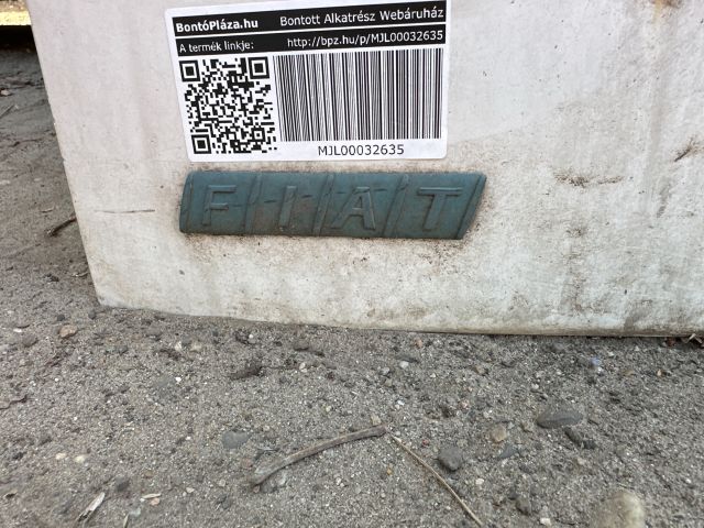 bontott FIAT MAREA Hátsó Embléma