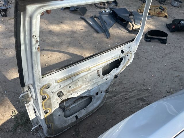 bontott FIAT MAREA Jobb hátsó Ajtó (Üres lemez)