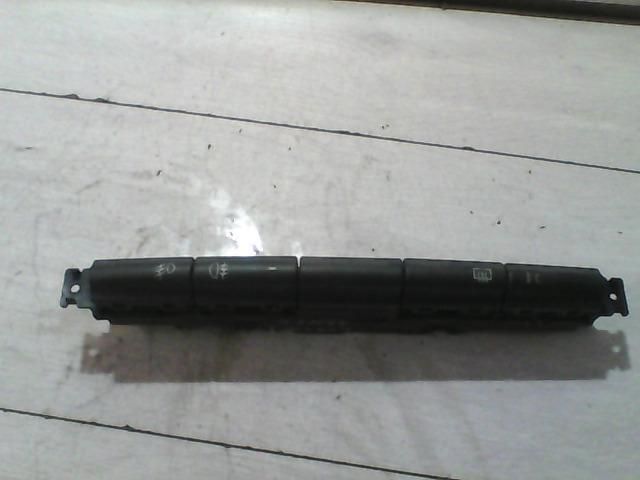 bontott FIAT MAREA Kapcsoló (Magában)