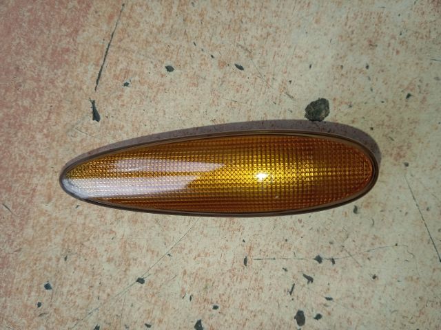 bontott FIAT MAREA Sárvédő Irányjelző (Pozíciófüggetlen)