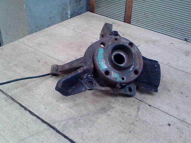 bontott FIAT MULTIPLA Bal első Csonkállvány Kerékaggyal