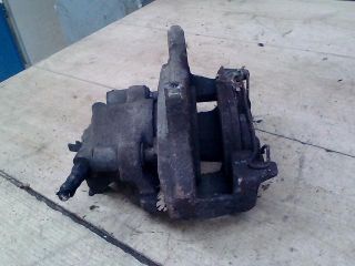 bontott FIAT MULTIPLA Bal első Féknyereg Munkahengerrel