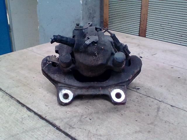 bontott FIAT MULTIPLA Bal első Féknyereg Munkahengerrel