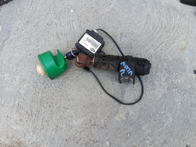 bontott FIAT MULTIPLA Gyújtáskapcsoló