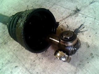 bontott FIAT MULTIPLA Bal Féltengely