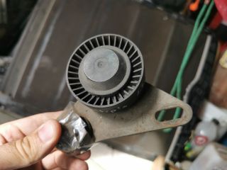 bontott FIAT MULTIPLA Szíjfeszítő Görgő