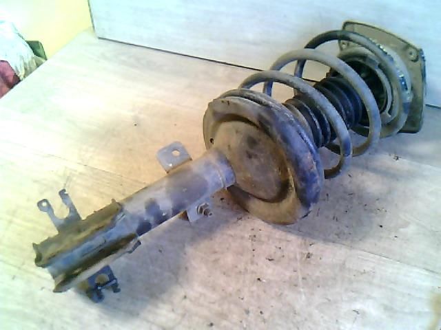 bontott FIAT MULTIPLA Bal első Gólyaláb (Lengécsillapító, Rugó)