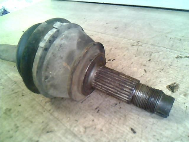 bontott FIAT MULTIPLA Bal Féltengely