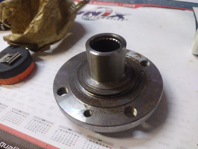 bontott FIAT MULTIPLA Első Kerékagy (Pozíciófüggetlen)