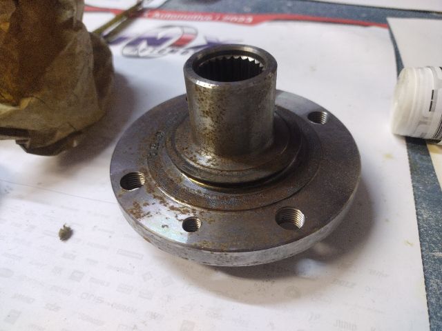 bontott FIAT MULTIPLA Első Kerékagy (Pozíciófüggetlen)