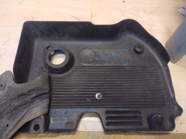 bontott FIAT MULTIPLA Felső Motorburkolat