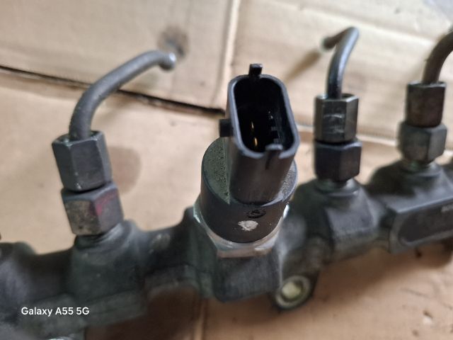 bontott FIAT MULTIPLA Közösnyomócső