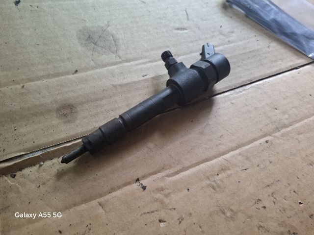 bontott FIAT MULTIPLA Porlasztó (1 db)