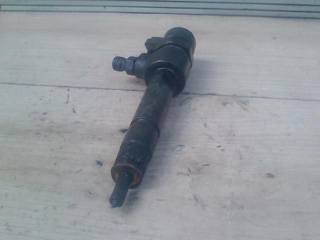 bontott FIAT MULTIPLA Porlasztó (1 db)