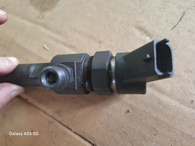 bontott FIAT MULTIPLA Porlasztó (1 db)