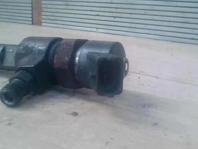 bontott FIAT MULTIPLA Porlasztó (1 db)