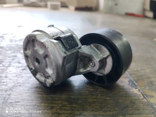 bontott FIAT MULTIPLA Szíjfeszítő Görgő