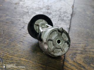 bontott FIAT MULTIPLA Szíjfeszítő Görgő