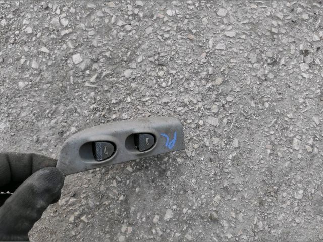 bontott FIAT MULTIPLA Ablakemelő Kapcsoló Négyes / Kettes