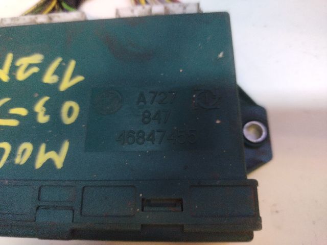 bontott FIAT MULTIPLA Bal első Ablakemelő Elektronika