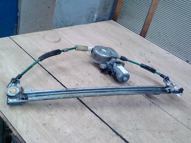 bontott FIAT MULTIPLA Bal első Ablakemelő Szerkezet (Elektromos)