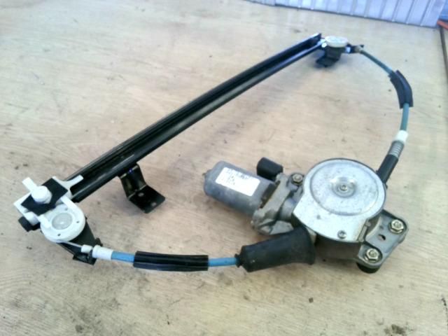 bontott FIAT MULTIPLA Bal első Ablakemelő Szerkezet (Elektromos)