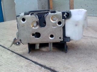 bontott FIAT MULTIPLA Bal első Ajtózár