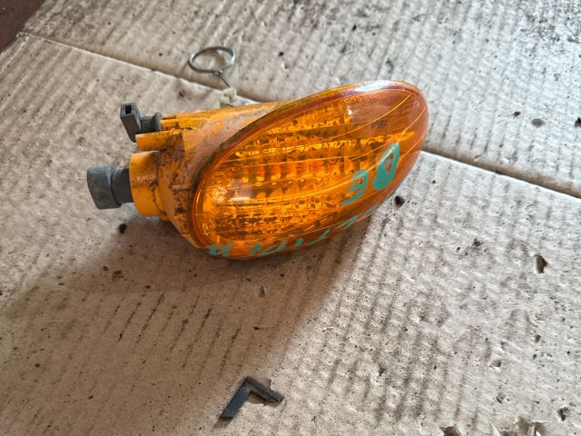 bontott FIAT MULTIPLA Bal első Irányjelző