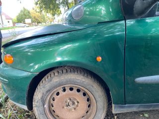 bontott FIAT MULTIPLA Bal első Sárvédő