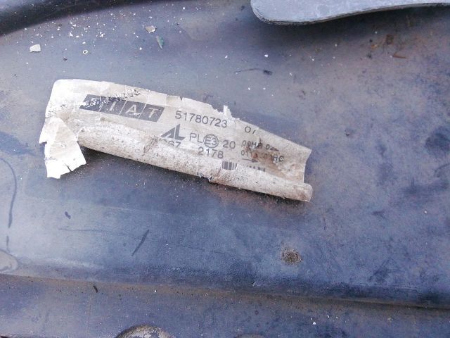 bontott FIAT MULTIPLA Bal Fényszóró