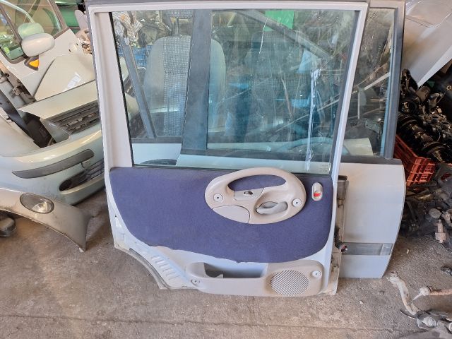 bontott FIAT MULTIPLA Bal hátsó Ajtó (Részeivel)
