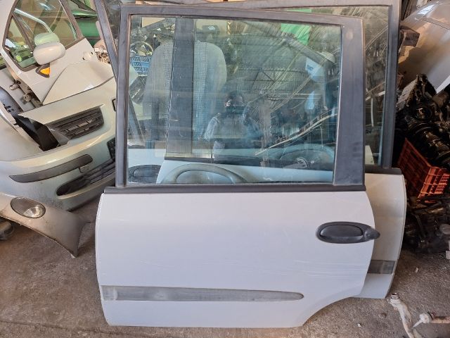 bontott FIAT MULTIPLA Bal hátsó Ajtó (Részeivel)
