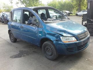 bontott FIAT MULTIPLA Bal hátsó Ajtó (Részeivel)