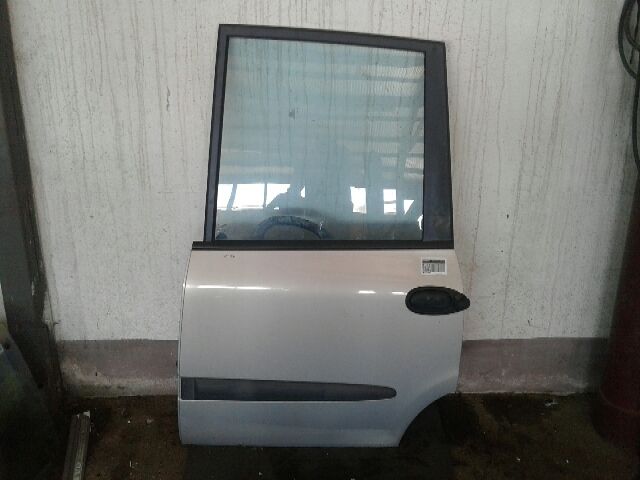 bontott FIAT MULTIPLA Bal hátsó Ajtó (Üres lemez)