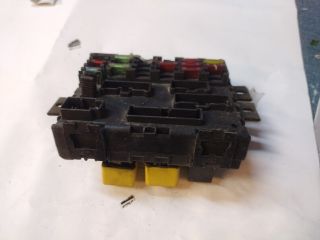 bontott FIAT MULTIPLA Biztosítéktábla Utastér