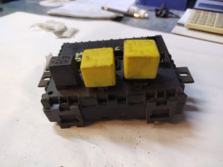 bontott FIAT MULTIPLA Biztosítéktábla Utastér