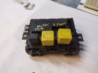 bontott FIAT MULTIPLA Biztosítéktábla Utastér