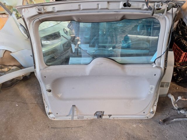 bontott FIAT MULTIPLA Csomagtérajtó (Részeivel)