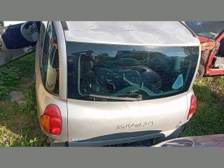 bontott FIAT MULTIPLA Csomagtérajtó (Részeivel)