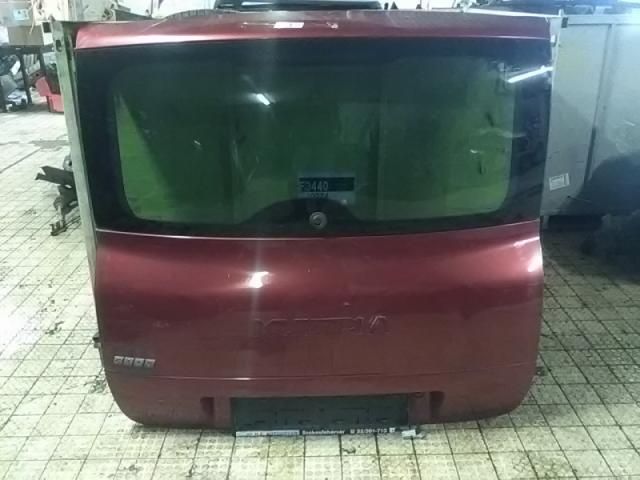 bontott FIAT MULTIPLA Csomagtérajtó (Részeivel)