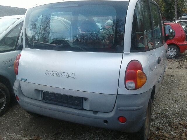 bontott FIAT MULTIPLA Csomagtérajtó (Üres lemez)