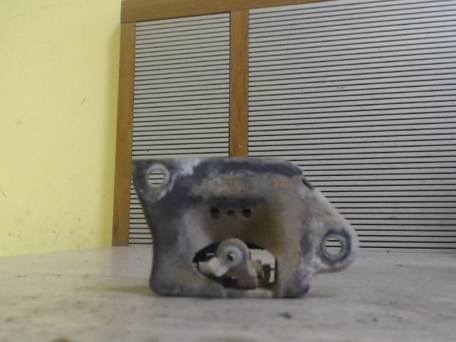 bontott FIAT MULTIPLA Csomagtérajtó Zárszerkezet