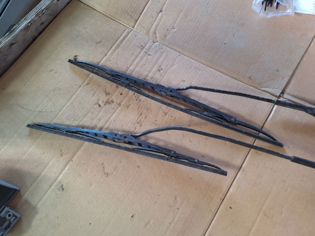 bontott FIAT MULTIPLA Első Ablaktörlő Kar