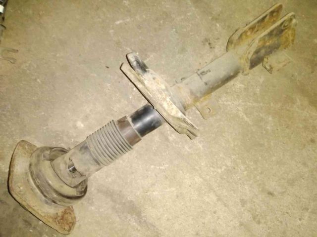 bontott FIAT MULTIPLA Első Lengéscsillapító (Pozíciófüggetlen)