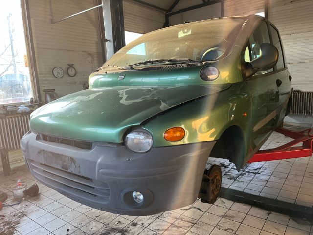 bontott FIAT MULTIPLA Első Lökhárító (Részeivel)