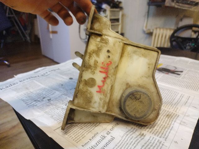 bontott FIAT MULTIPLA Fékfolyadék Tartály